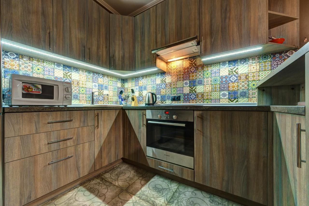 Apartments Near Ukraina Shopping Mall 키예프 외부 사진